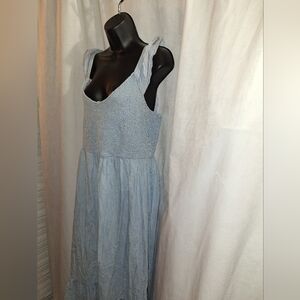 Old Navy Bluedress With Pockets.